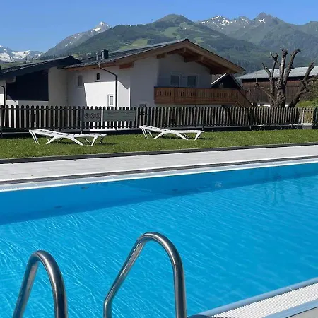3br Flat In Fuerth - What'app - 0034-635-520-036 - For Reservations! Apartment